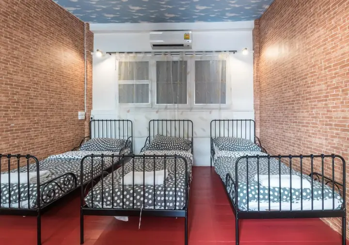 Бангкок: Tiger Lily Hostel