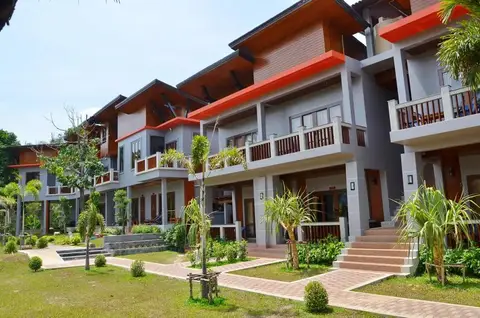 Lanta Intanin Resort — фото 1