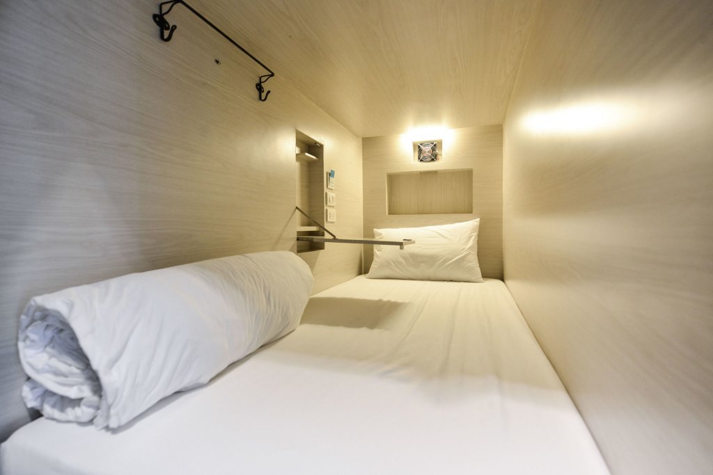 Бангкок: The Cube Hostel Silom