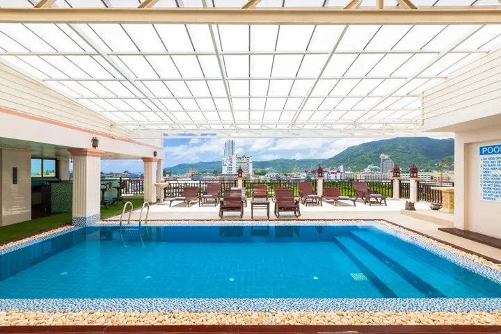 Кату: Отель Azhotel Patong