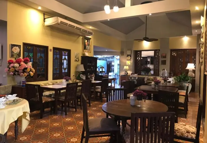 Чиангмай: At Pingnakorn Hotel Chiang Mai