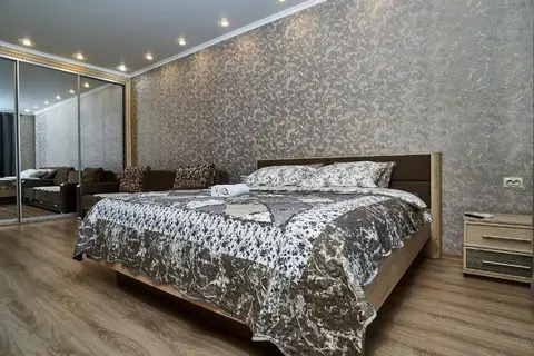 Апартаменты Delux Krasnyi Pyt — фото 1