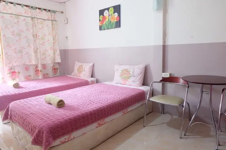 Аюттхая: Grandparents Home