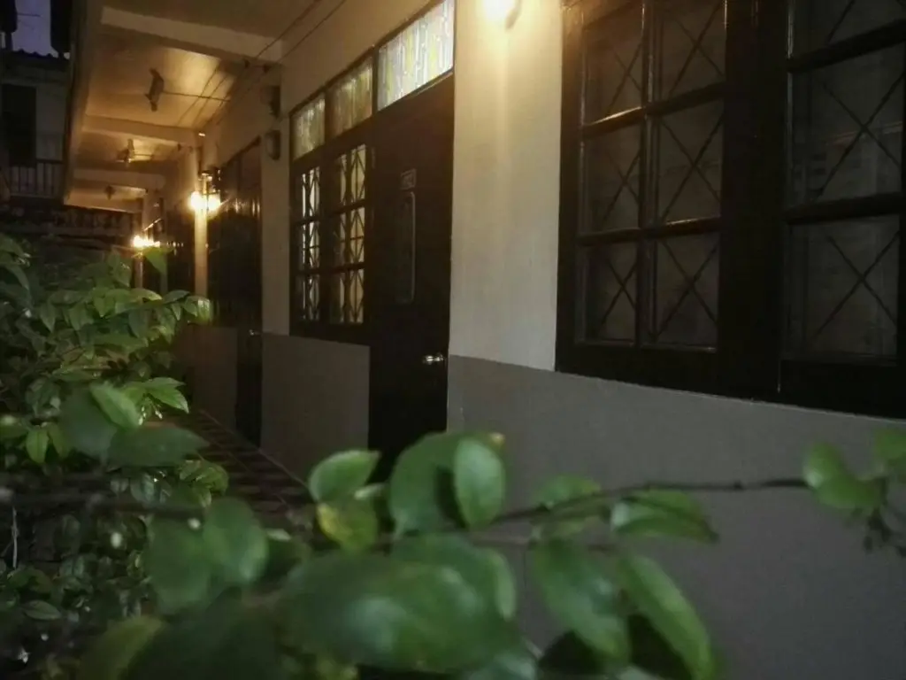Аюттхая: Grandparents Home
