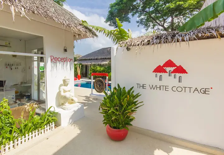Самуи: The White Cottage