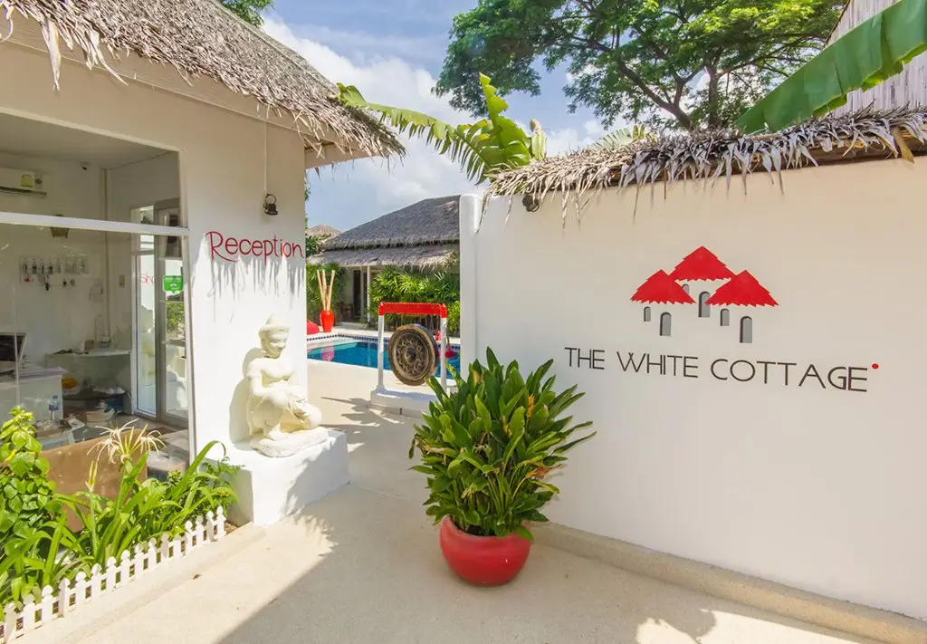 Самуи: The White Cottage