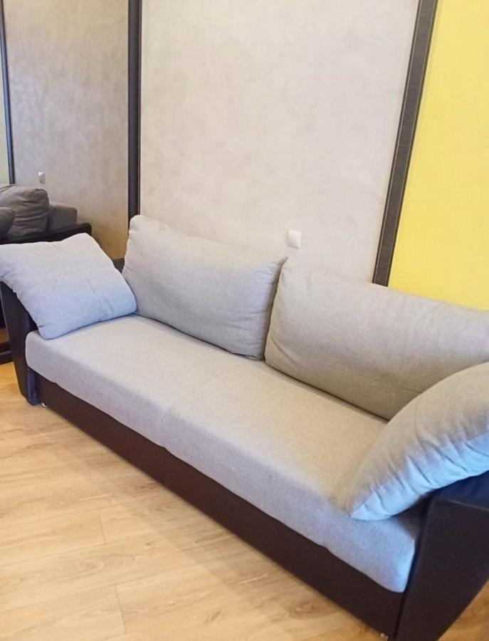 Омск: Avilionrooms 10 let Oktyabrya 70 и 107 Omsk
