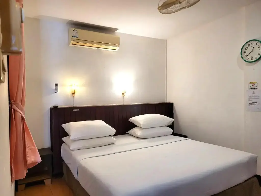Кату: Rabbit Mansion Patong Hotel