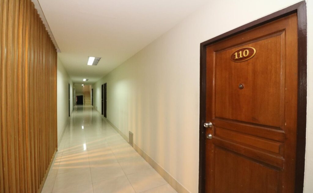 Паттайя: OYO 850 Central Pattaya Residence