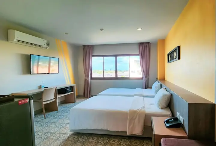 Пхукет: Отель Recenta Suite Phuket Suanluang