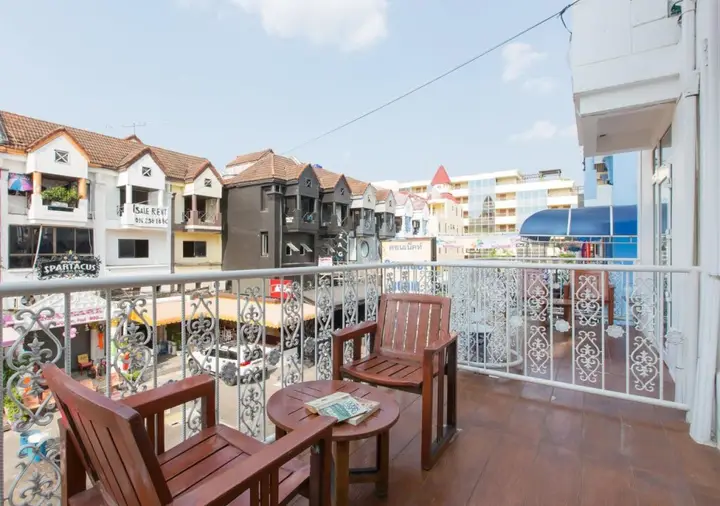Кату: Connect Guesthouse