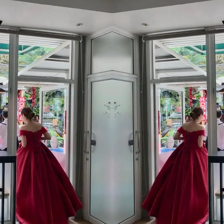 carousel image 4