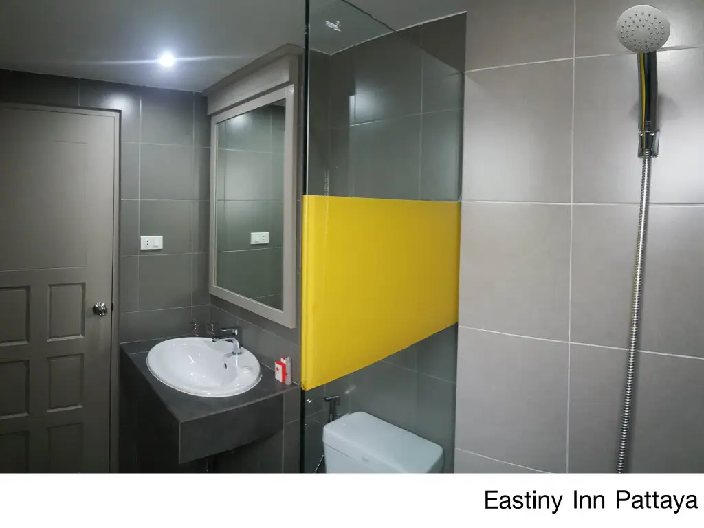 Паттайя: Отель Eastiny Inn
