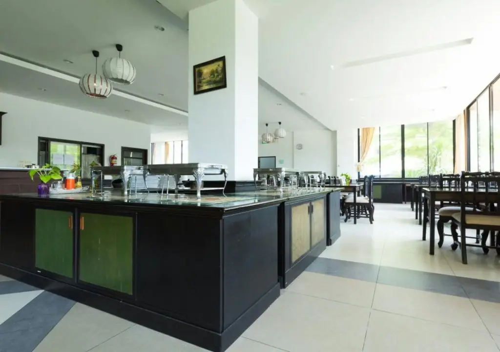 Паттайя: Chatkaew Hill and Residence