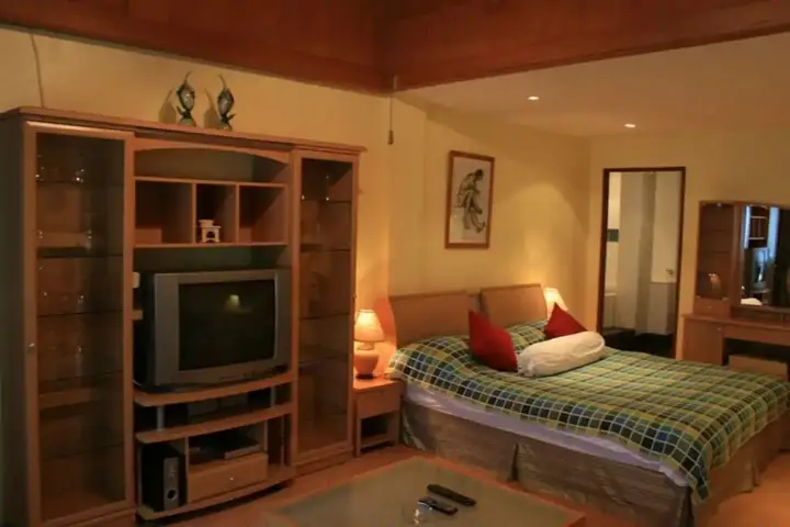 Кату: Aquarius Guesthouse & Sauna Adults Only