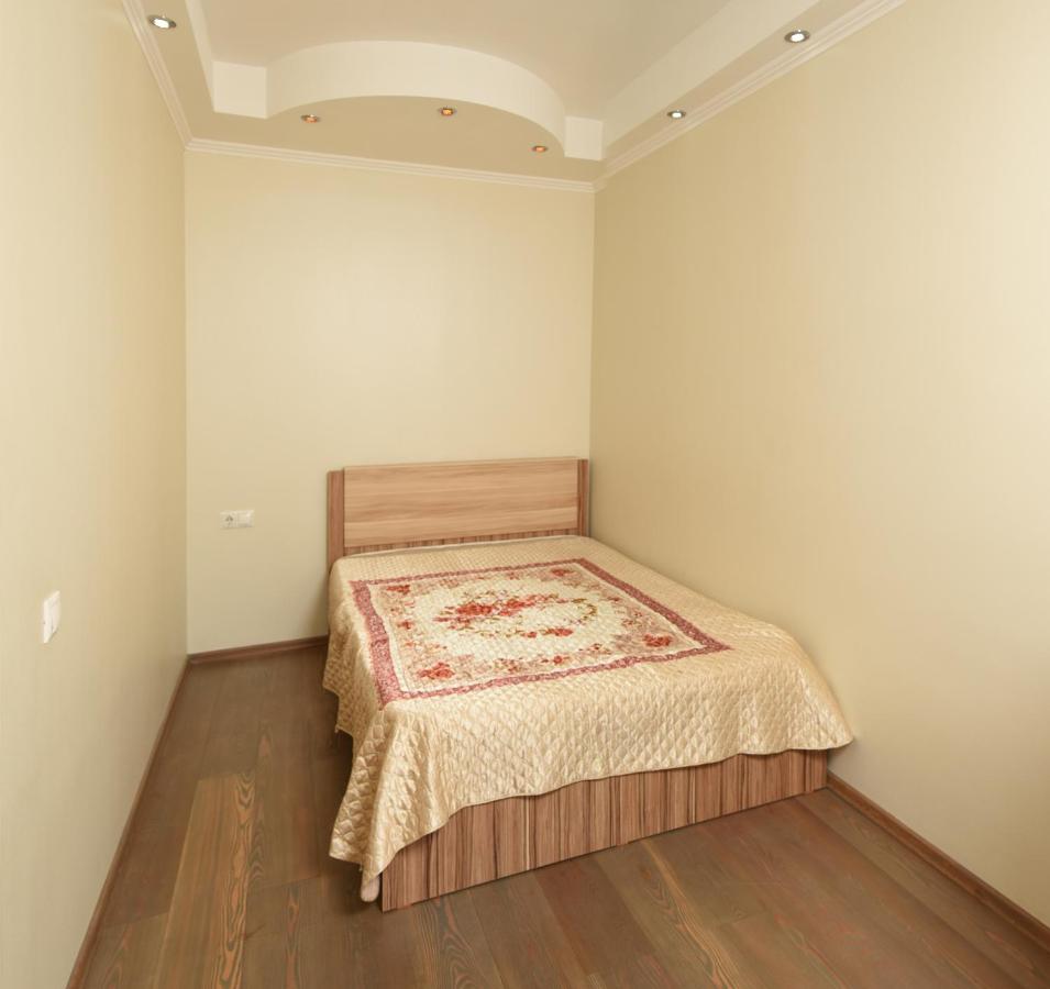 Омск: Omsk Sutki Apartments Krasny Put 67