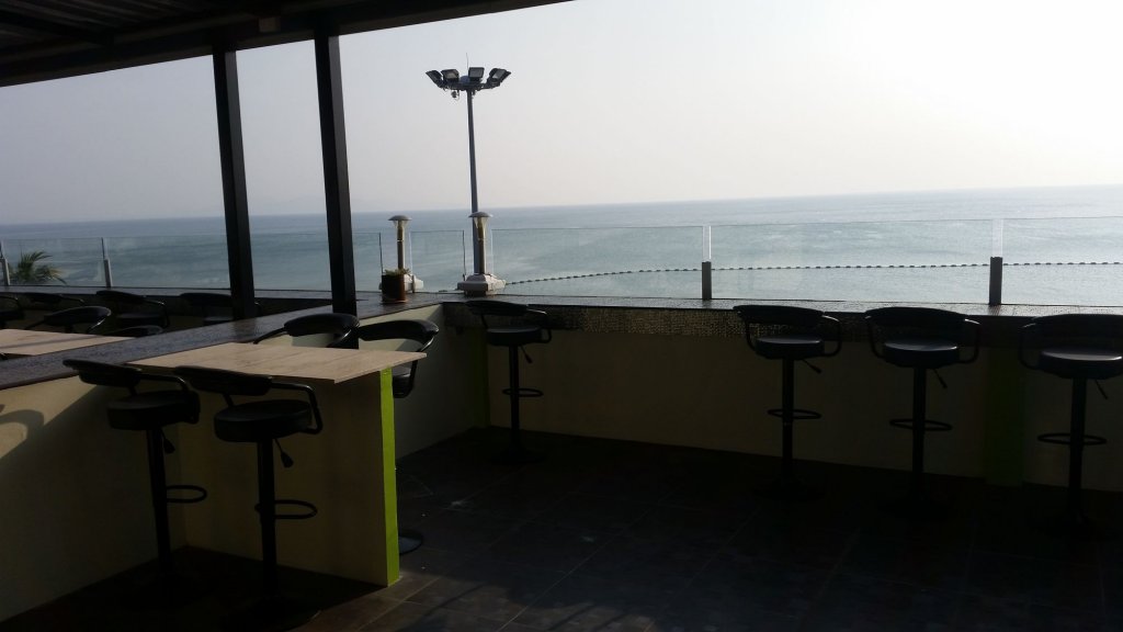 Паттайя: Barfly Pattaya Hotel