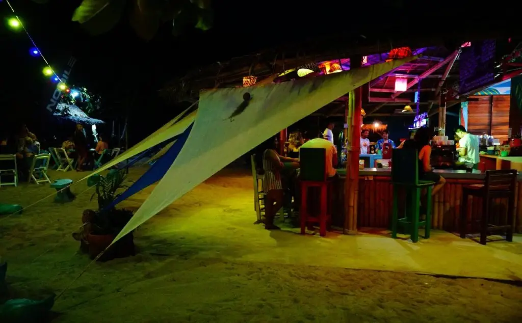Ко-Пханган: Dancing Elephant Beach Club - Hostel