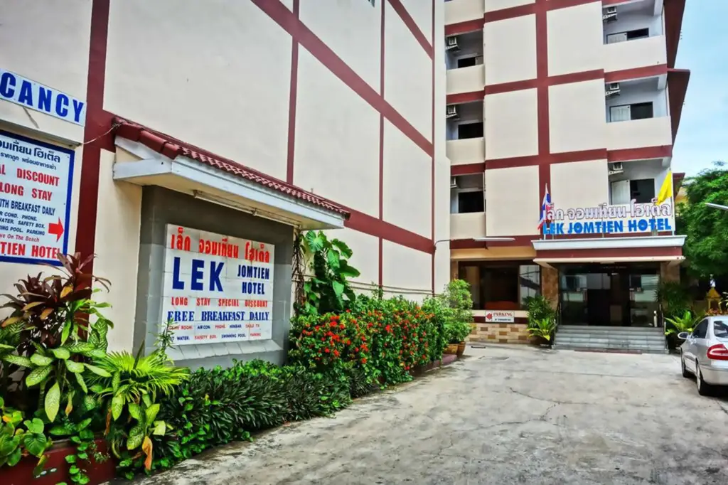 LEK Jomtien Hotel — фото 1
