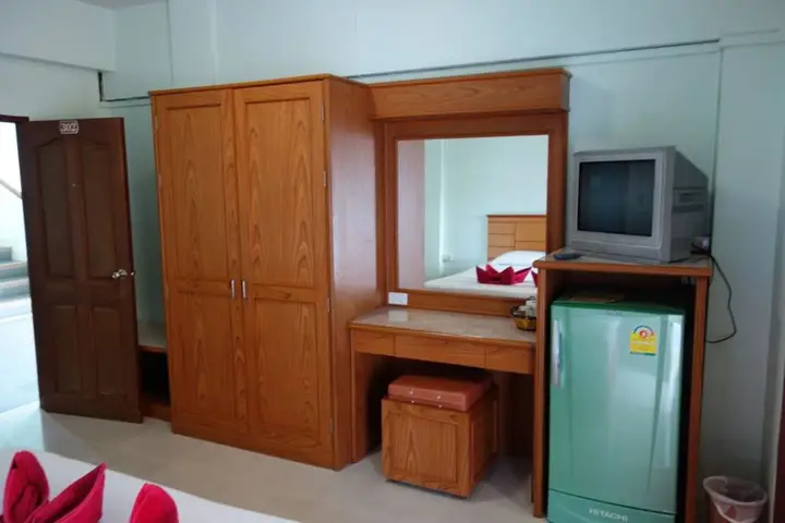 Паттайя: LEK Jomtien Hotel