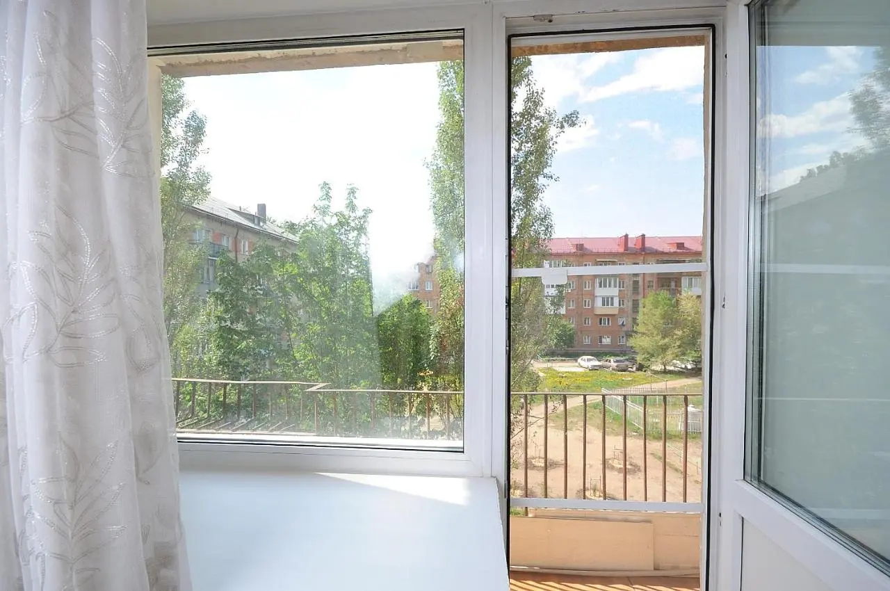Омск: Omsk Sutki Apartments on Mira 10