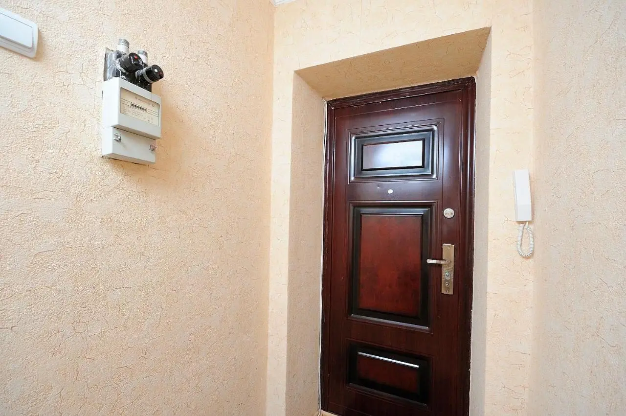 Омск: Omsk Sutki Apartments on Mira 10