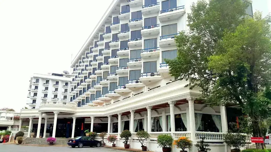 Caesar Palace Hotel — фото 1