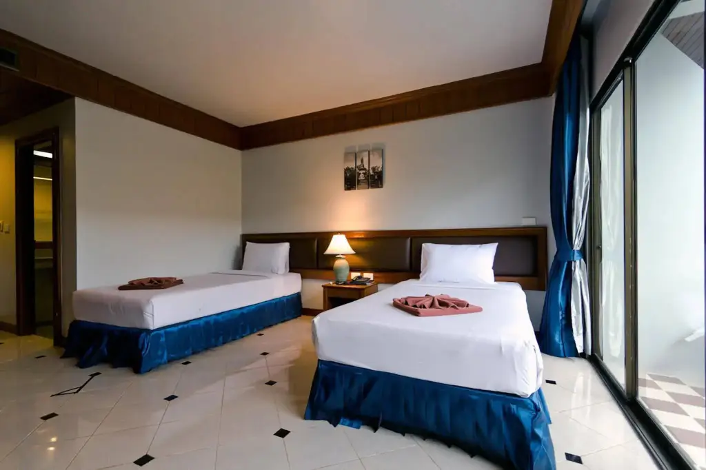 Кату: Patong Pearl Resortel