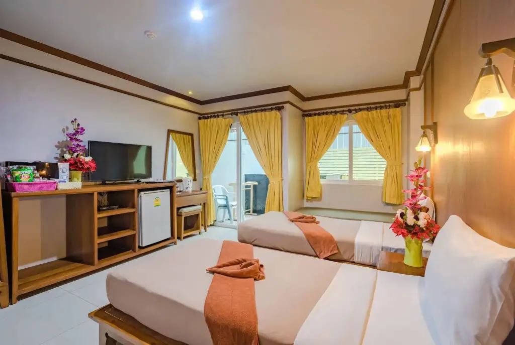 Кату: Patong Pearl Resortel