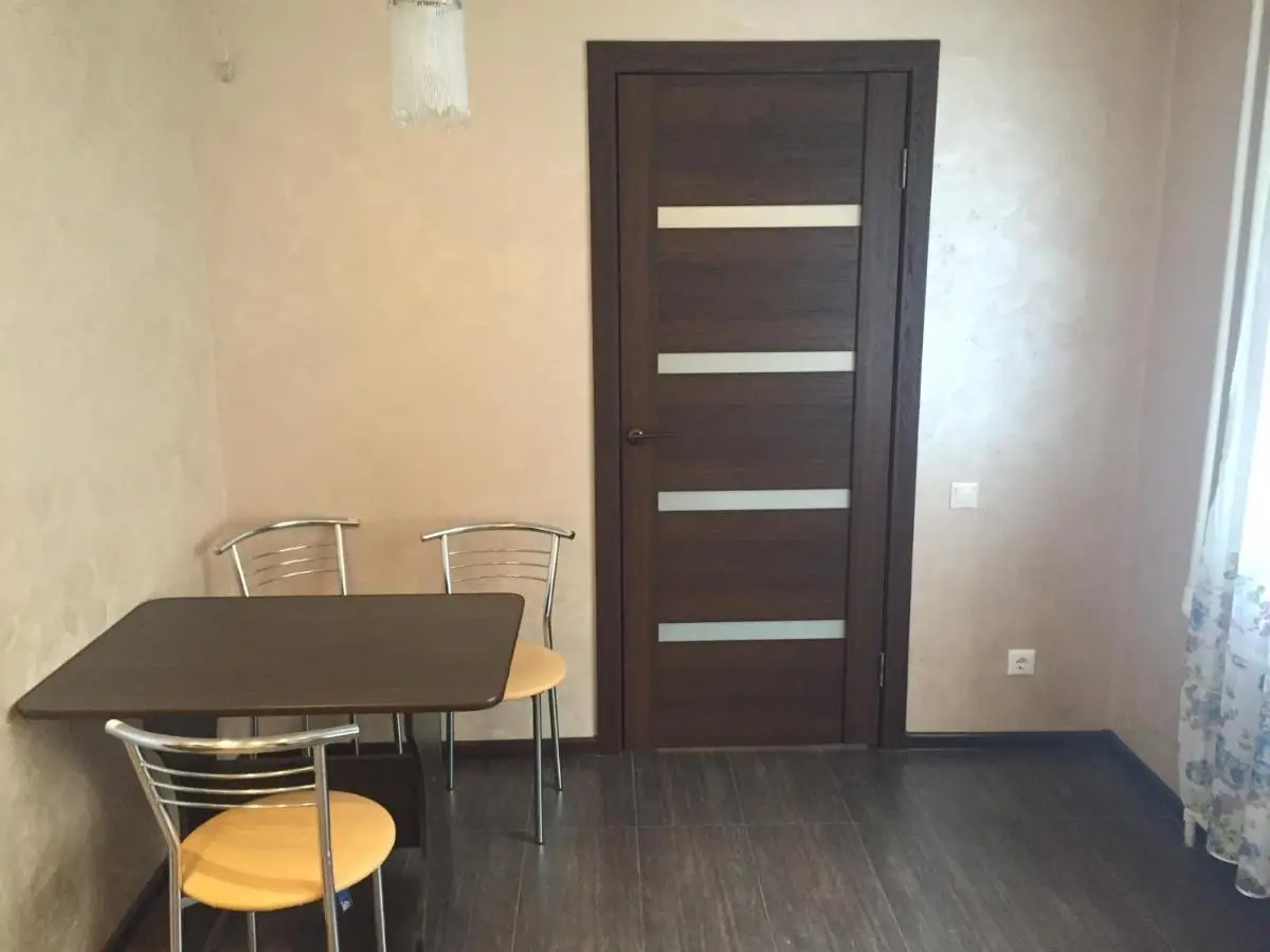 Омск: apartment 5 Armii 3