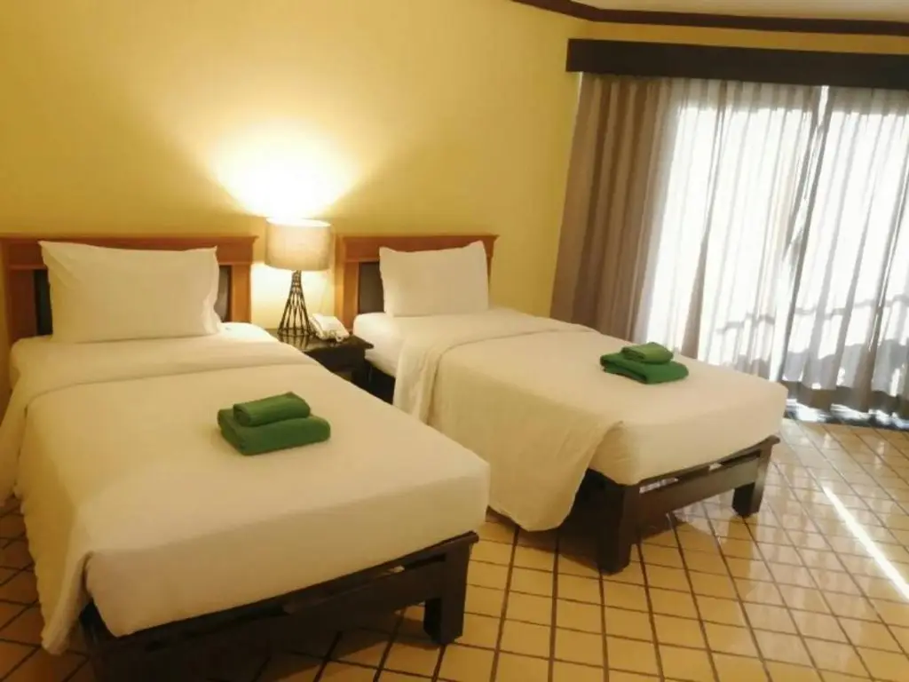 Паттайя: Jomtien Thani Hotel