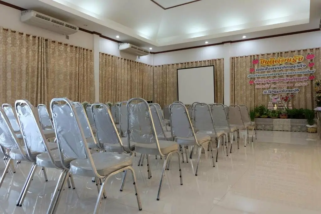Государственный заповедник Ang Thong: Bualuang Angthong Hotel