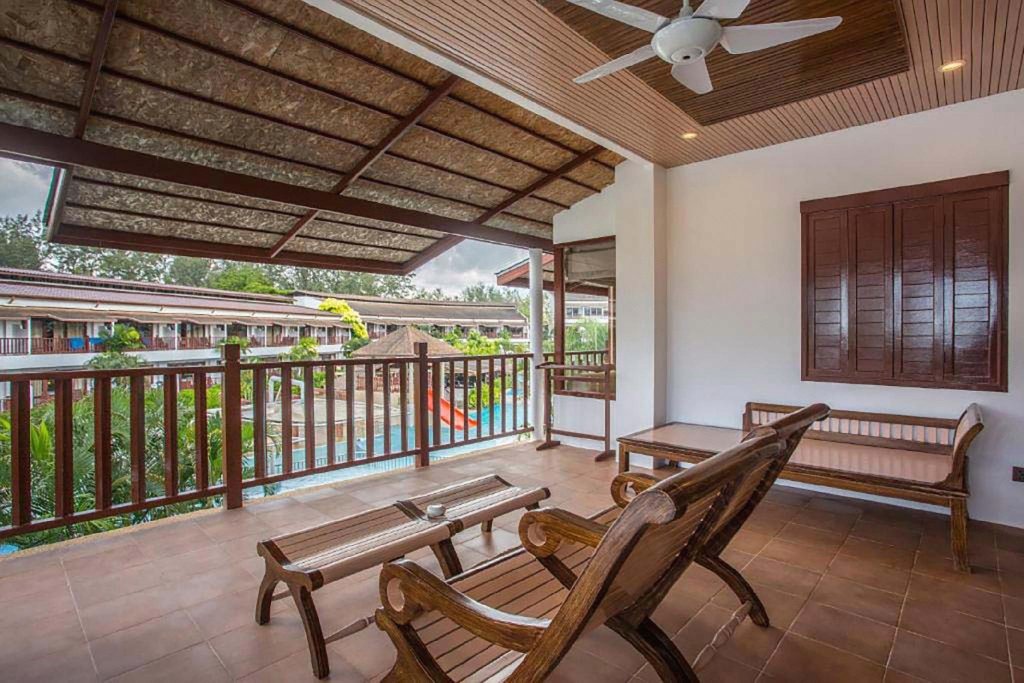 carousel image 2