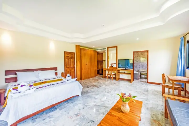 Пхукет: Отель Ocean Pie Phuket