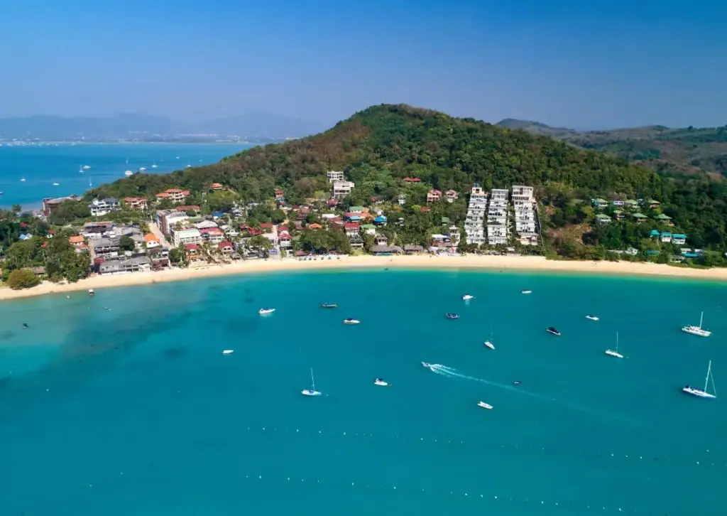 Пхукет: Отель Bandara Beach Resort, Phuket