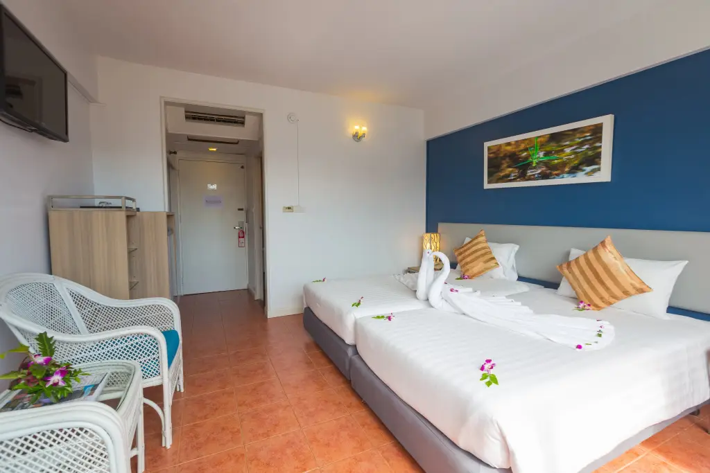 Муанг: Отель On Hotel Phuket