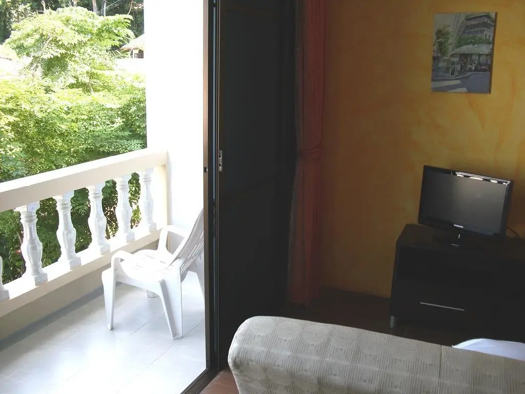 Кату: Natural Mystic Patong Residence