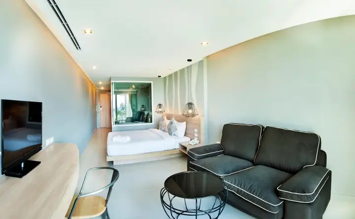 Пхукет: Ratana Patong Beach Hotel by Shanaya