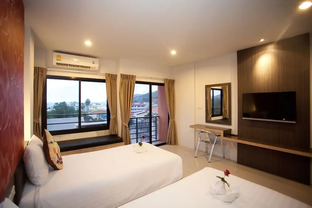 Кату: Chill Patong Hotel