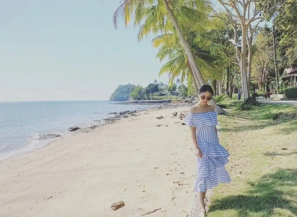 Яо Ной: Holiday Resort