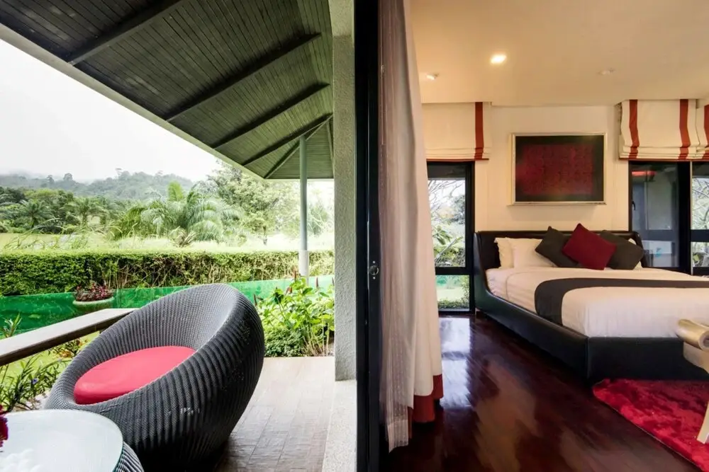 Кату: Kinnaree Villa Loch Palm Golf by Chattha