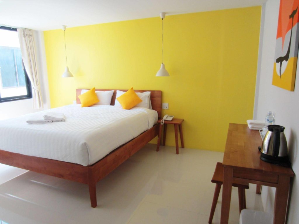 Краби: Tiya House Rooms & Cafe