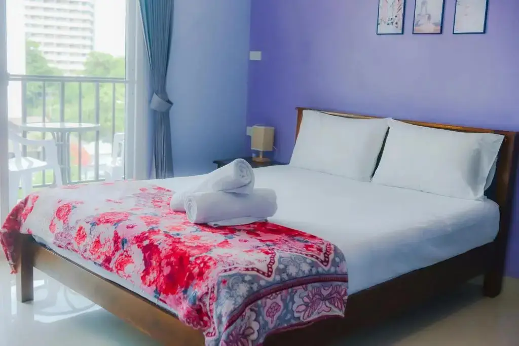 Паттайя: Patumnak Beach Guesthouse