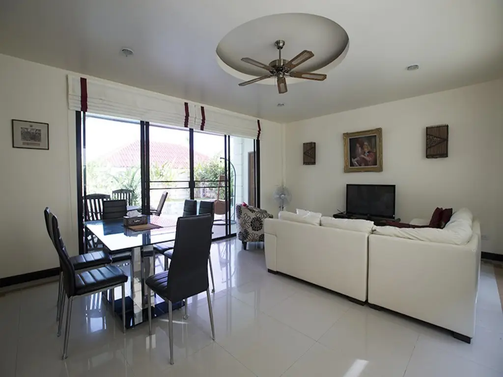 Муанг: Cape Rawai Villas