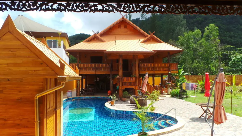 Кату: Golden Teak Resort Baan Sapparot