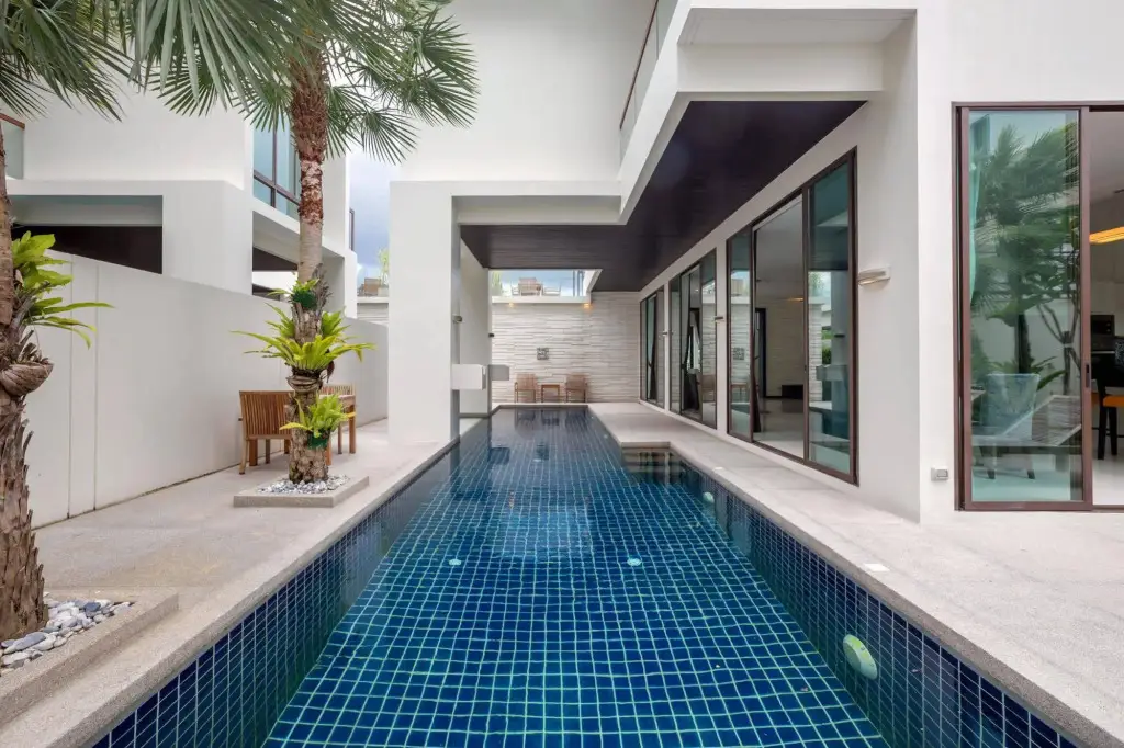 Кату: The Regent Pool Villa Kamala