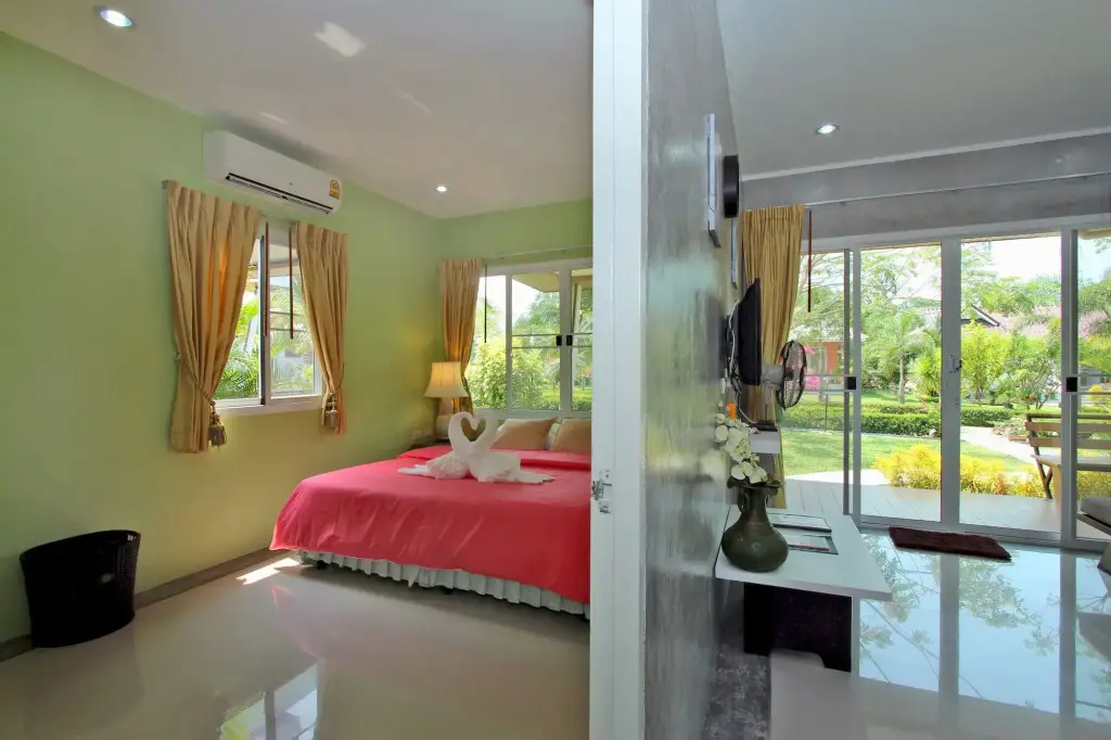 Тхаланг: Maikhao Home Garden Bungalow