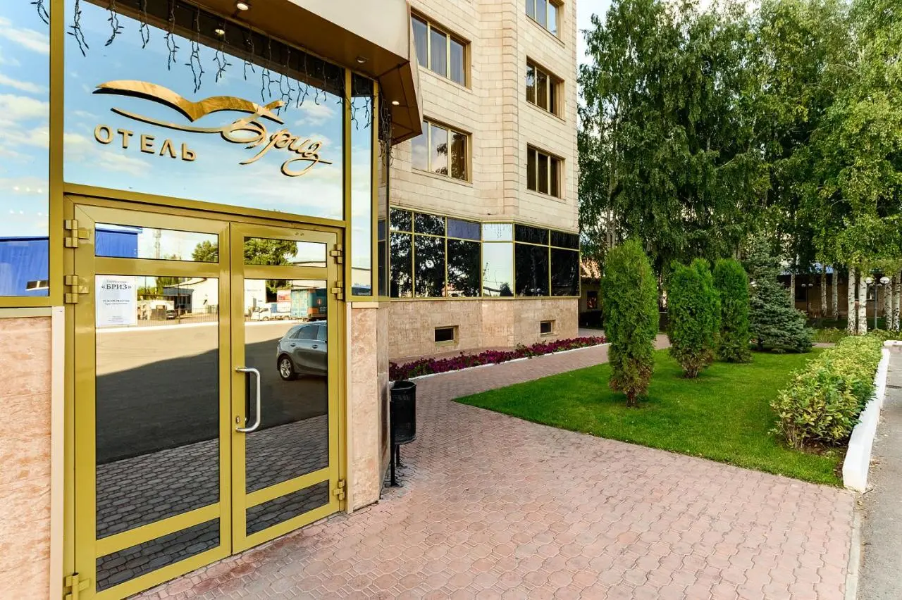 Оренбург: Гостиница Бриз