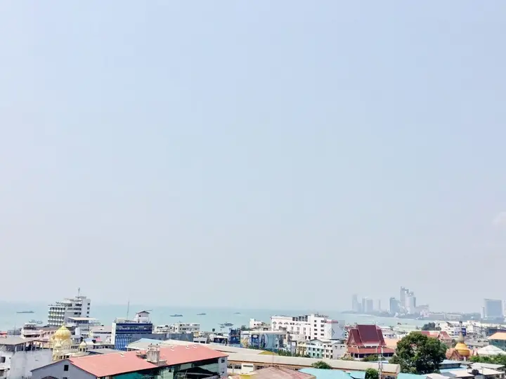 Паттайя: Yensabai Condotel