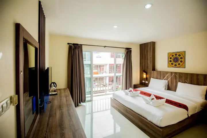 Кату: The Cocoon Patong